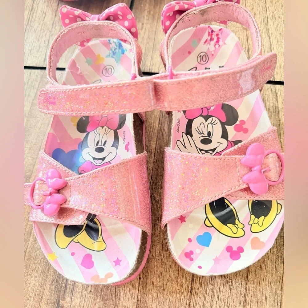 Disney Minnie Mouse glitter sandals for girls featuring a pink polka dot bow 10